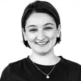 Dr. Seren Yenikent